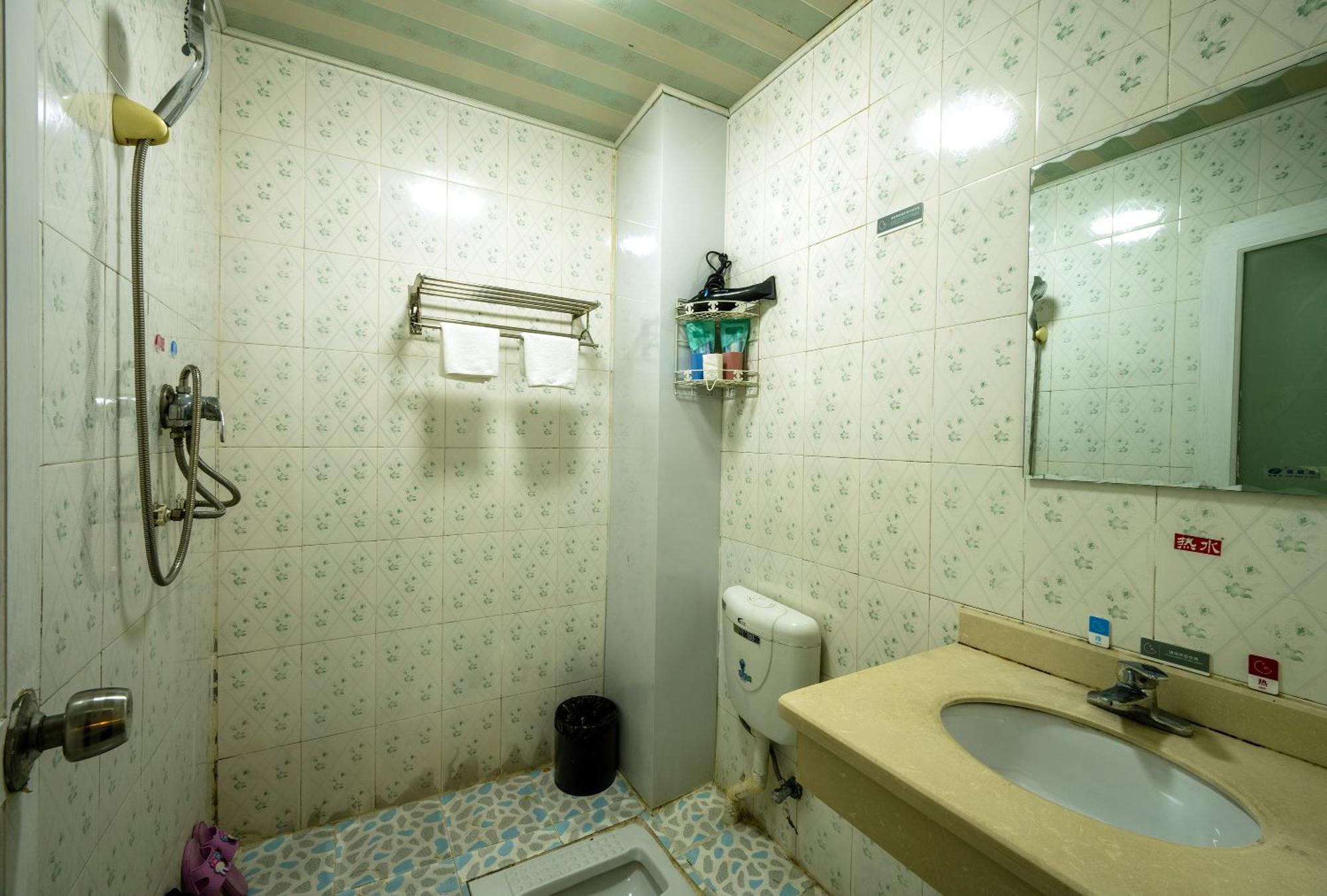 张家界大庸家民宿dyj Hostel Zhangjiajie Exterior foto