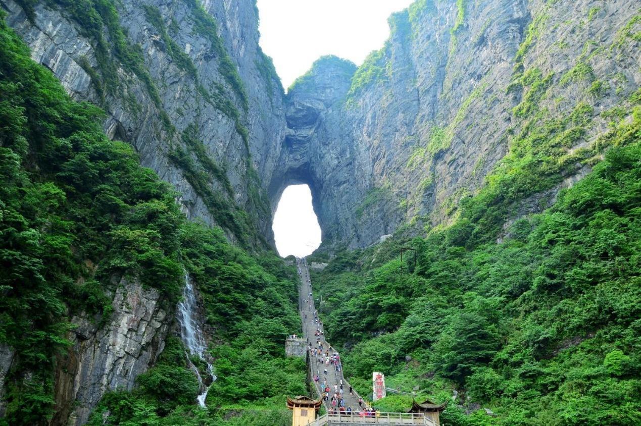 张家界大庸家民宿dyj Hostel Zhangjiajie Exterior foto